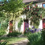 Paysannerie Des Versanes - Et A La Ferme Gæstehus