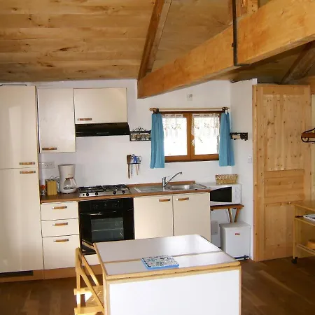 Paysannerie Des Versanes - Et Pensión 3*