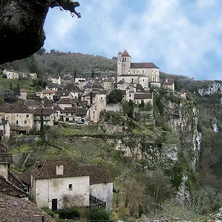 Paysannerie Des Versanes - Chambre Et Gite A La Ferme