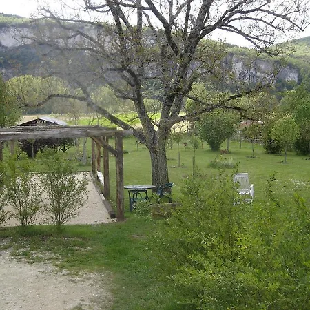 Pensión Paysannerie Des Versanes - Et